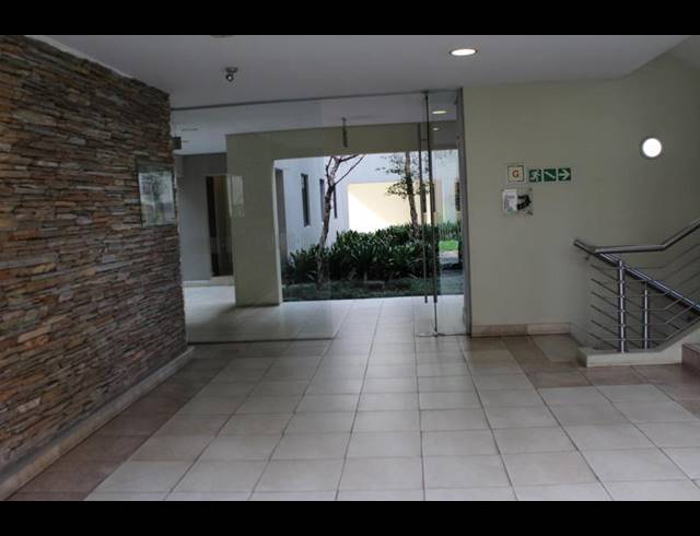 2 BEDROOM PROPERTY TO RENT IN BEDFORD GARDENS